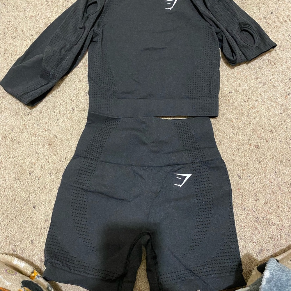 Gymshark Black Seamless Workout Set